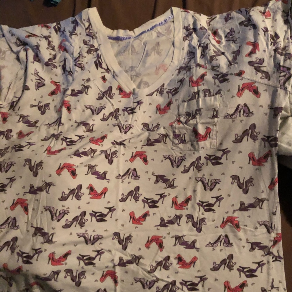 “Shoes” nightgown